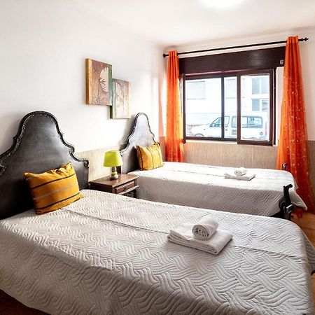 Rustic Old Town - T1 Esq Apartment อัลบูเฟรา ภายนอก รูปภาพ