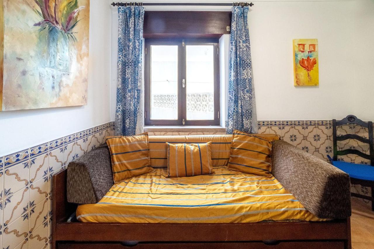 Rustic Old Town - T1 Esq Apartment อัลบูเฟรา ภายนอก รูปภาพ