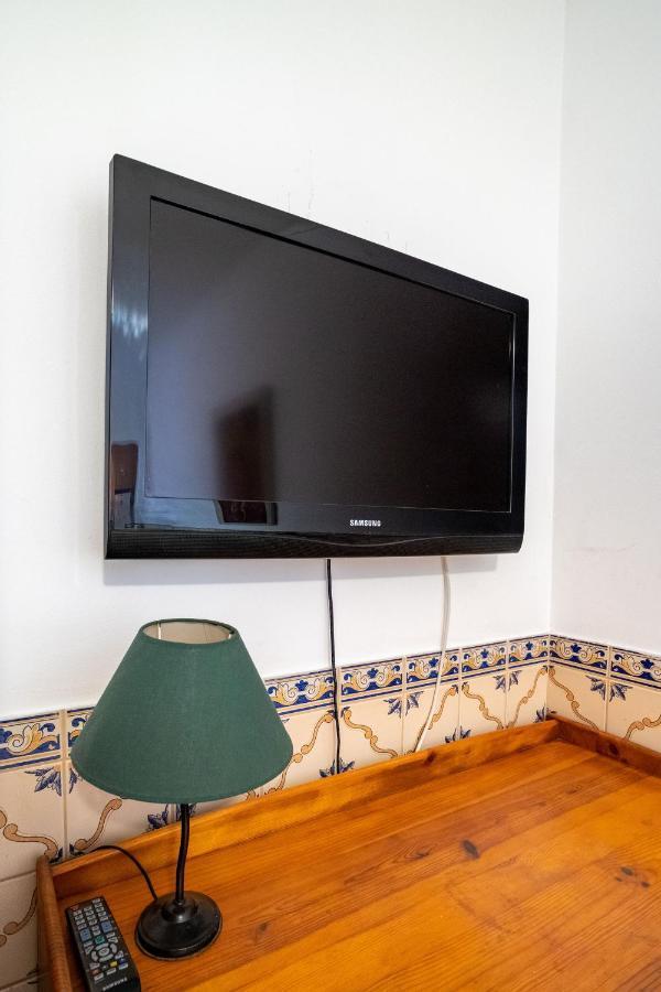Rustic Old Town - T1 Esq Apartment อัลบูเฟรา ภายนอก รูปภาพ