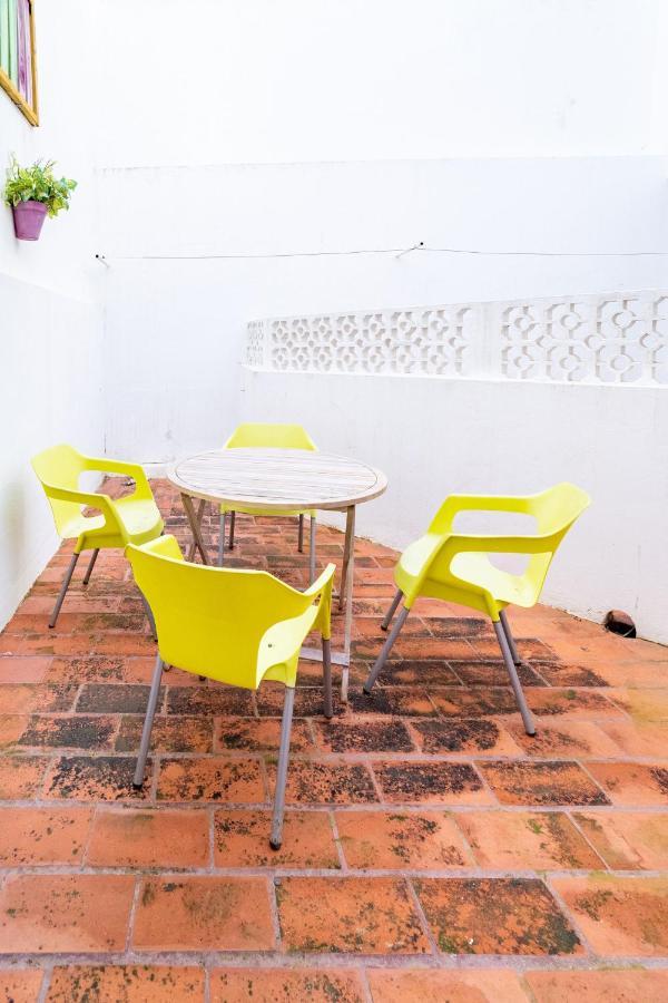 Rustic Old Town - T1 Esq Apartment อัลบูเฟรา ภายนอก รูปภาพ